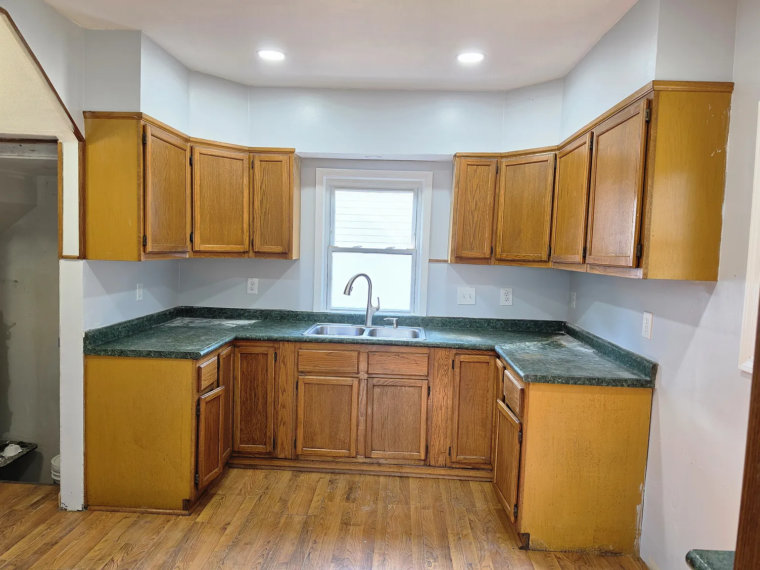 3 bed, 1344 sqft, $1,350 — Photo 3