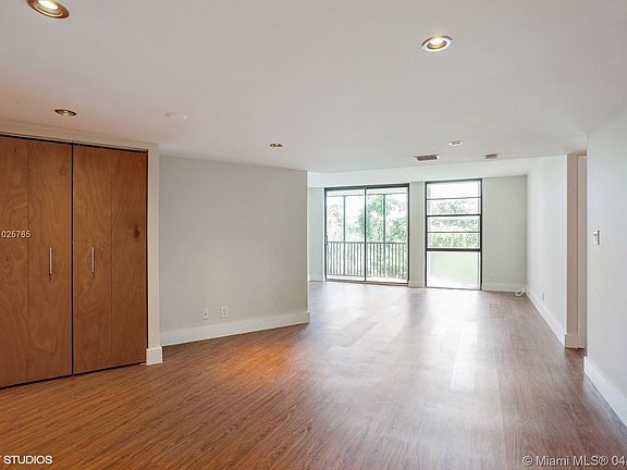 Home For Sale In Bravura