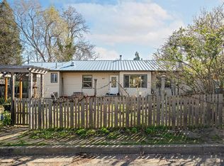 418 Lit Way, Ashland, OR 97520