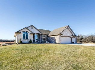 8911 S 103rd St W, Clearwater, KS 67026