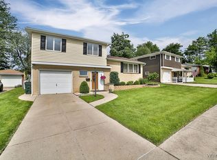 48 Kibler Dr, Depew, NY 14043