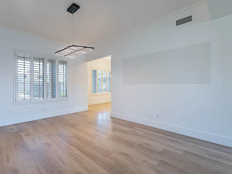 2956 S Birch Ct — Photo 17