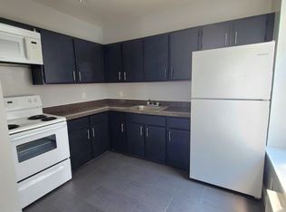 733 E 216th St #1, Bronx, NY 10467