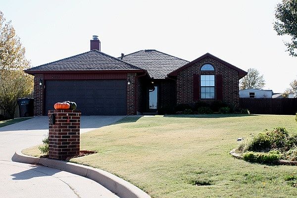 1st image of 6624 NW 124th Ct