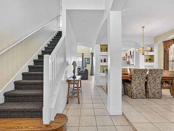5th image of 630 SOLANA CIRCLE