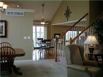 4th image of 117 Broadmoor Dr