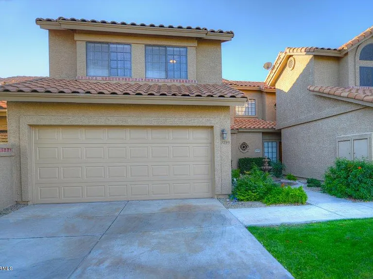 7893 E Joshua Tree Ln — Photo 3
