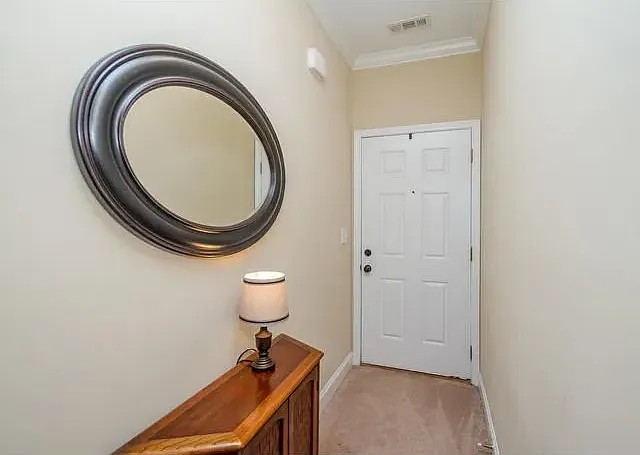 2 bed, 1084 sqft, $1,400 — Photo 4
