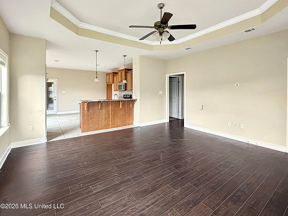 2nd image of 17093 Palm Ridge Dr