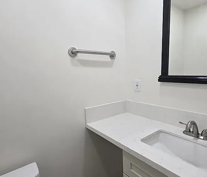 2507 Obama Blvd #4 — Photo 17