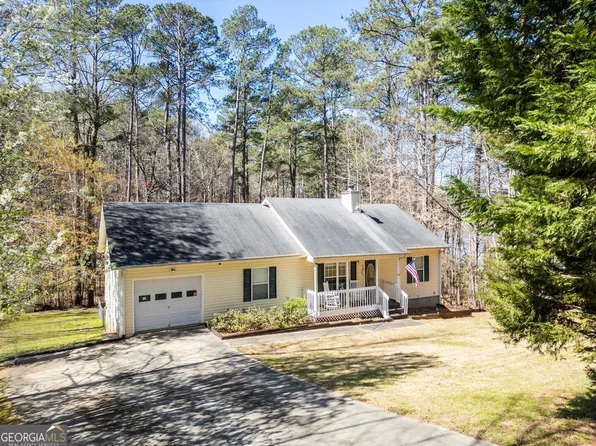 195 Goldfinch Cir, Monticello, GA 31064