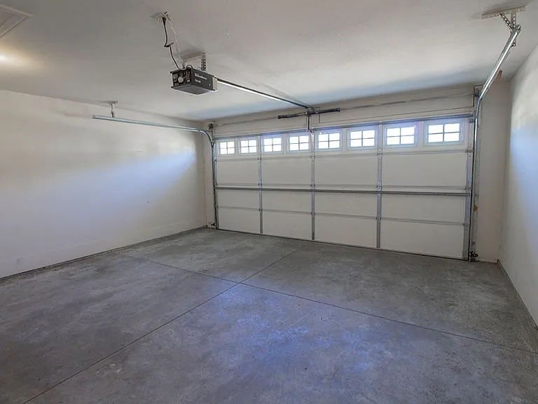 4612 Dehaven Dr — Photo 30
