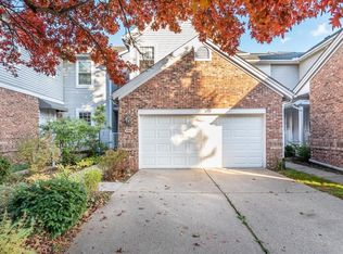 4368 Pine Ridge Ct, Ann Arbor, MI 48105