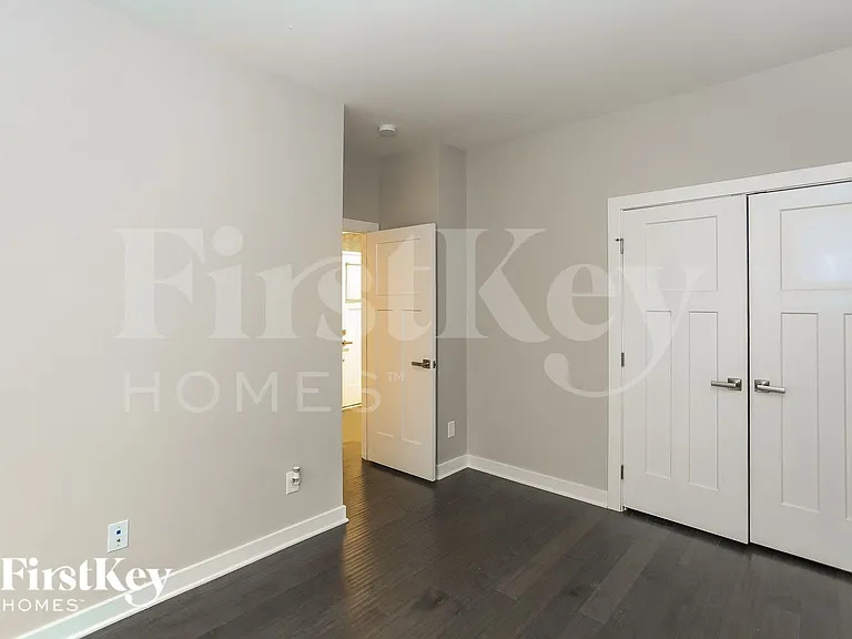 6425 Brighton Park Dr — Photo 13