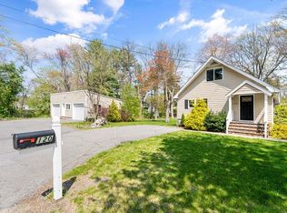 120 Wilmington Rd, Burlington, MA 01803