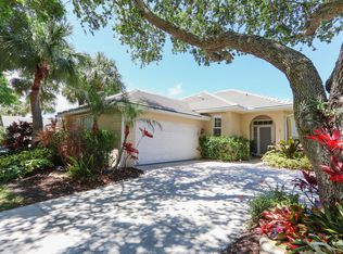 1071 Bedford Avenue, Palm Beach Gardens, FL 33403