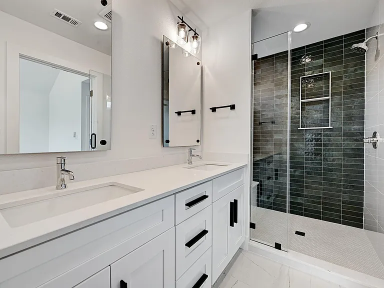 2308 Maxwell Ln #1 — Photo 13