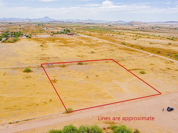 3rd image of 37220 W Buchanan Ave Lot 68