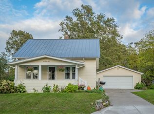 144 Pearl St NE, Rockford, MI 49341