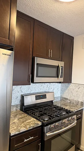11801 Rockville Pike Photo 1