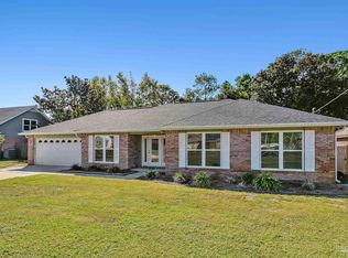 503 E Timberlake Dr, Mary Esther, FL 32569