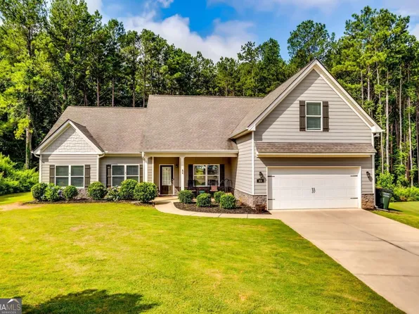 1412 Chapman Cir, Monroe, GA 30656