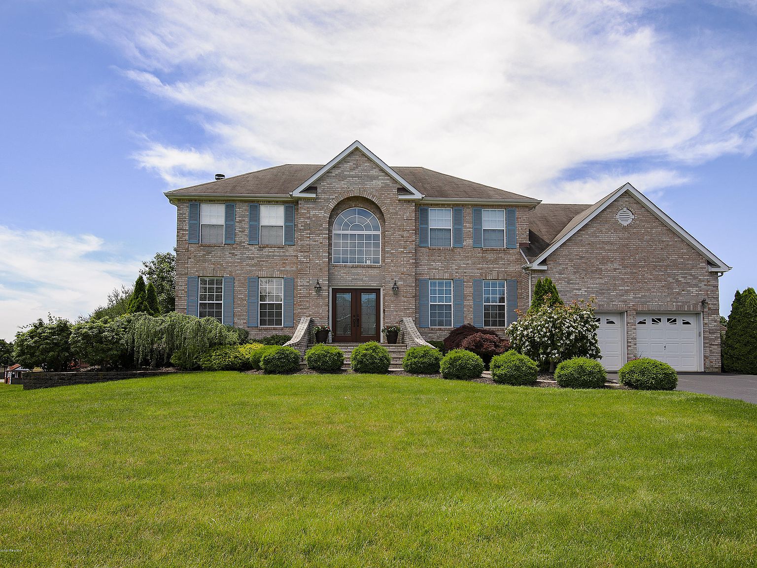 881 Oakley Dr, Freehold, NJ 07728 | Zillow