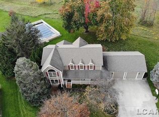 5091 Glen Eagle Ct, Tecumseh, MI 49286
