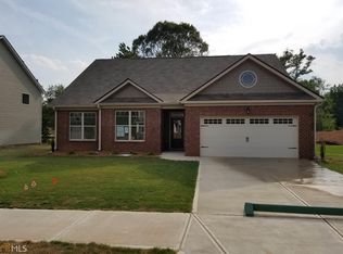 1323 Brookstone Lake Dr NE, Conyers, GA 30012