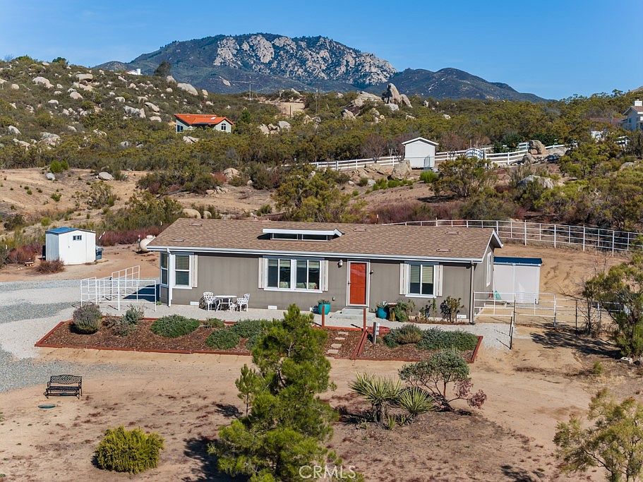 1st image of 42553 Rolling Hills Dr