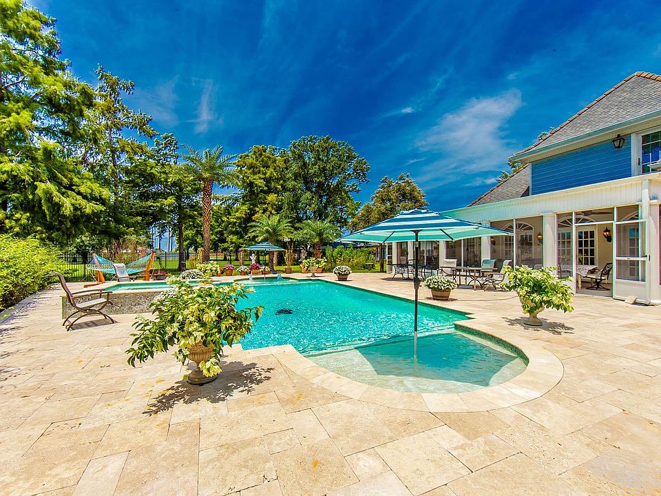 1st image of 222 Tiger Tail Rd