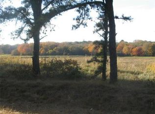 9 Pine St, Sandwich, MA 02563