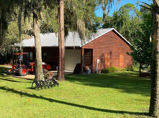 107 Gilletts Rd, Hawthorne, FL 32640