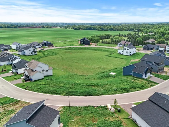 9973 14th Cir NE, Saint Michael, MN 55376