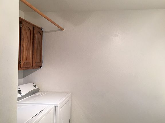 Laundry [Washer/Dryer Stay]