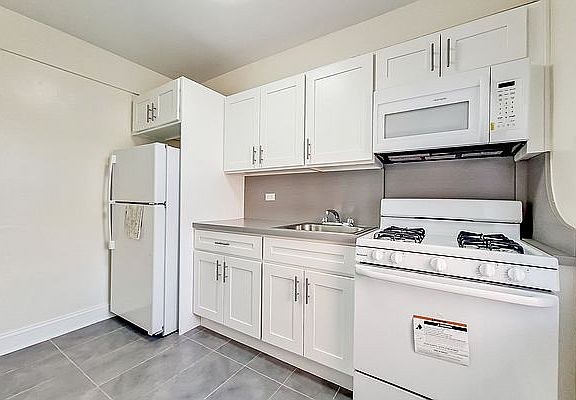 5th image of 8831 20th Ave APT 2G