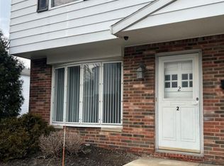 6490 State Rd APT 2, Parma, OH 44134