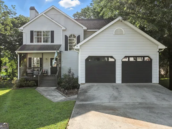 67 Woodlawn Dr, Toccoa, GA 30577