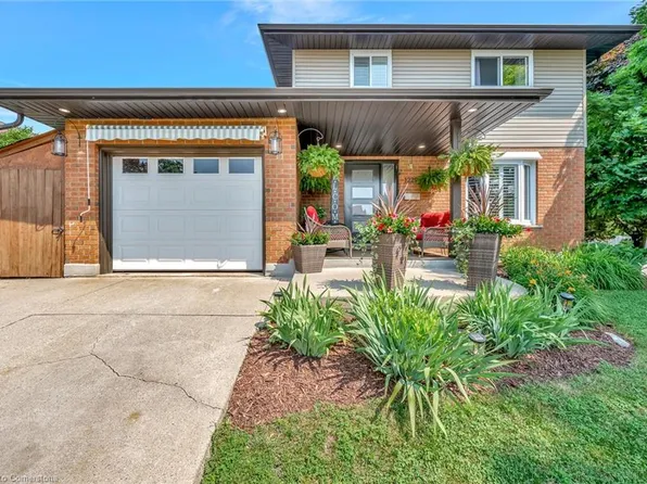 1229 Rose St, Cambridge, ON N3H 5H9