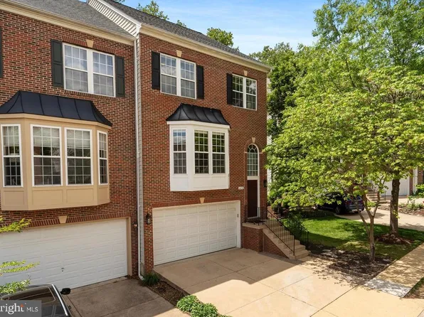 6476 Sutcliffe Dr, Alexandria, VA 22315