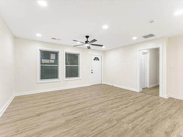 5794 Pinecrest Rd — Photo 5