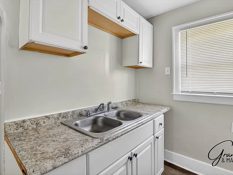 14541 Kentfield St — Photo 13