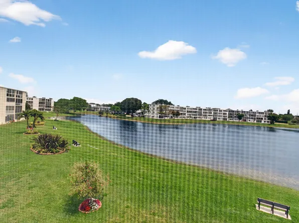 1083 OAKRIDGE U, Deerfield Beach, FL 33442