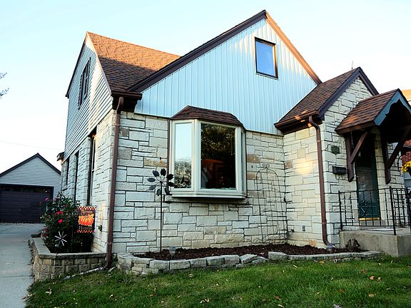 3rd image of 6650 W Revere Pl