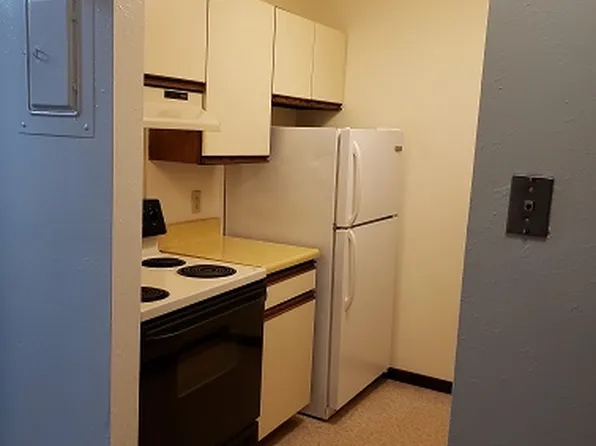 517 W Blackhawk Ave #12, Stetsonville, WI 54480