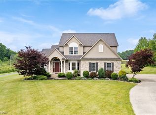 1203 Congress Lake Rd, Mogadore, OH 44260