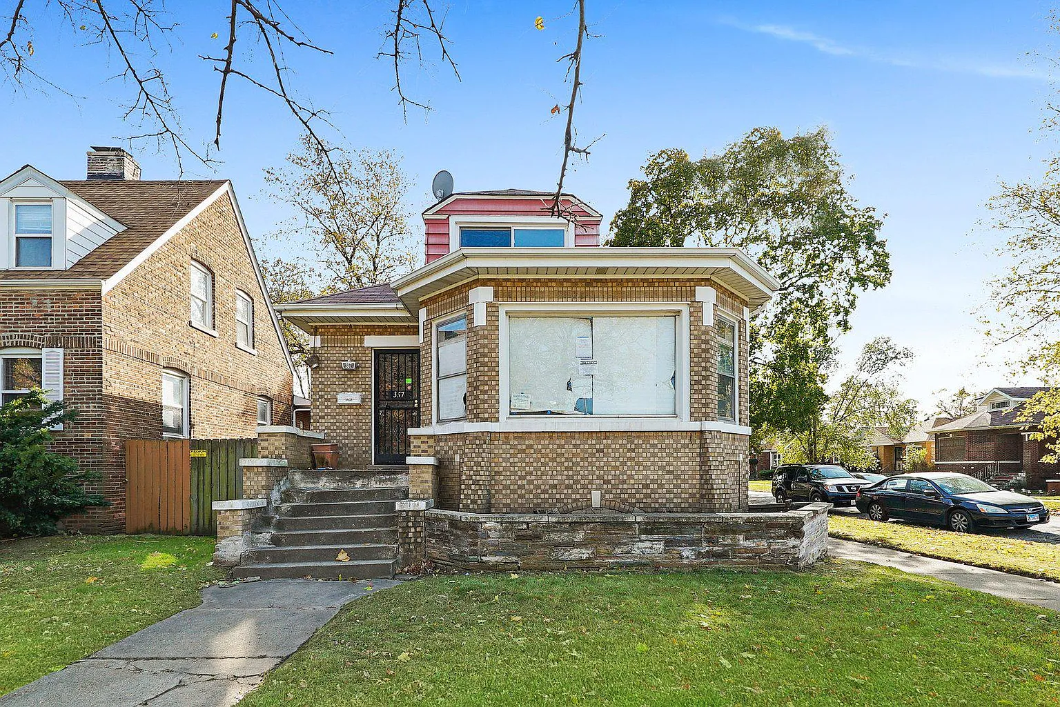 357 W 124th St photo 1