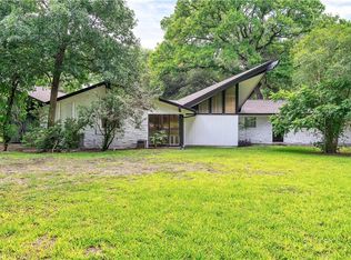 414 Hermitage St, Seguin, TX 78155