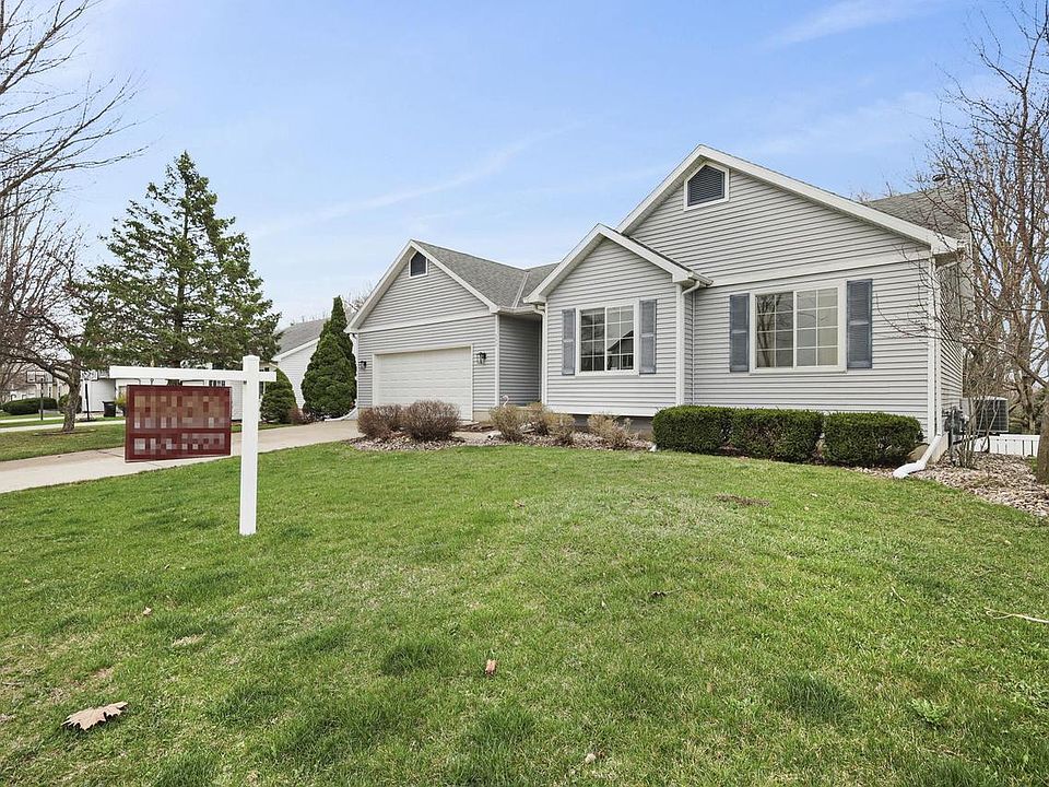 1st image of 840 Vista Ridge Drive