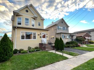 554 2nd Ave FLOOR 1, Lyndhurst, NJ 07071